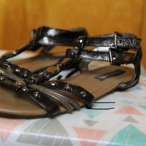 WOMEN'S AMERICAN EAGLE GLADIATOR SANDALS  SIZE 9.5